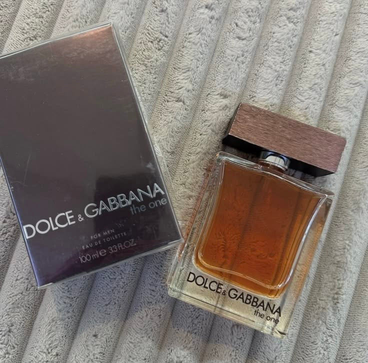 Dolce & Gabbana Luxury Perfume